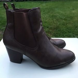Brown ankle boot